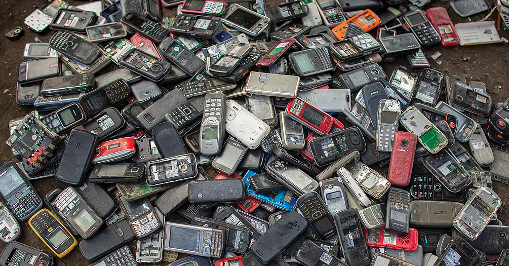 Exposure Research Lab helps informal e-waste recyclers, communities in other countries